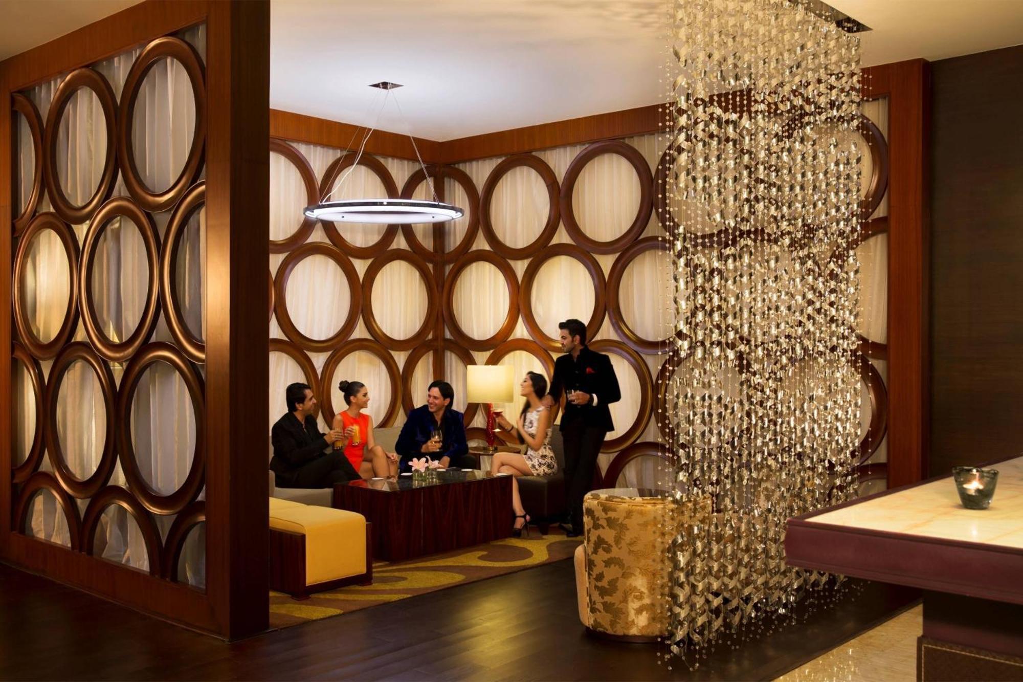 Jw Marriott Hotel Bengaluru Экстерьер фото