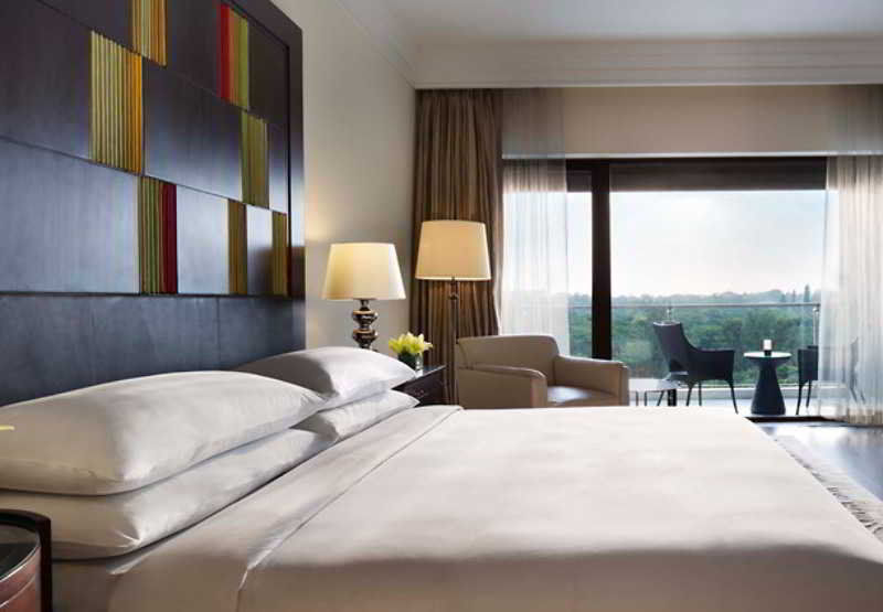 Jw Marriott Hotel Bengaluru Экстерьер фото
